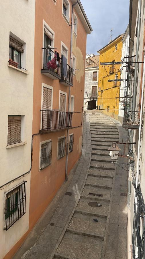 Ateneo Cuenca Suites Con Cocina En El Casco Historico Exterior foto
