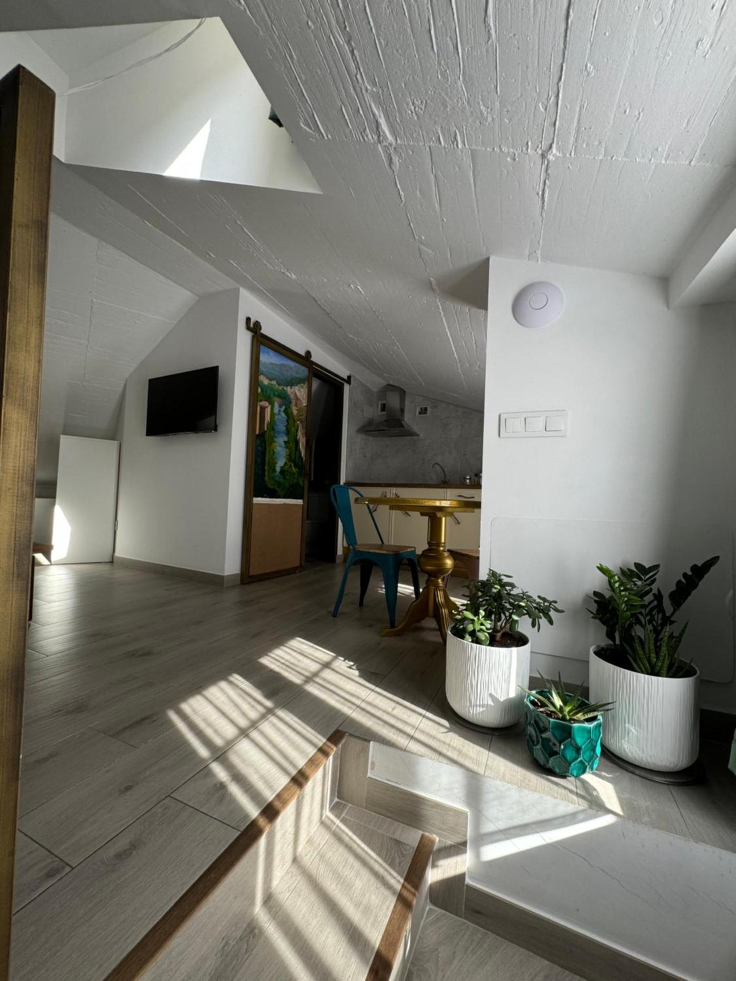 Ateneo Cuenca Suites Con Cocina En El Casco Historico Exterior foto
